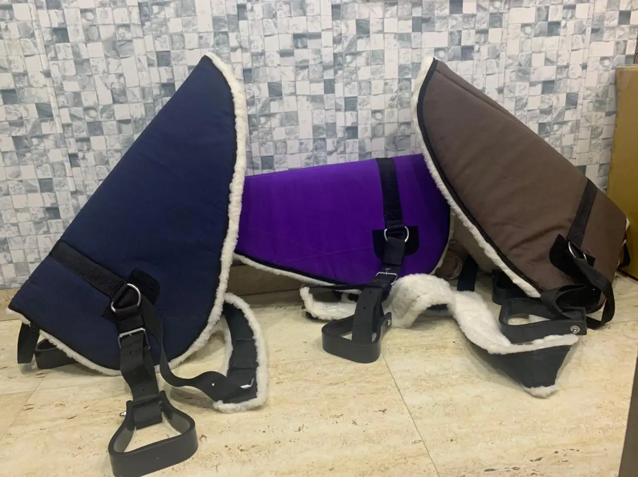 Bareback Pad Top quality custom Saddle Pad Western Bareback Saddle Pad Leather For Horse Riding from Erum Overseas