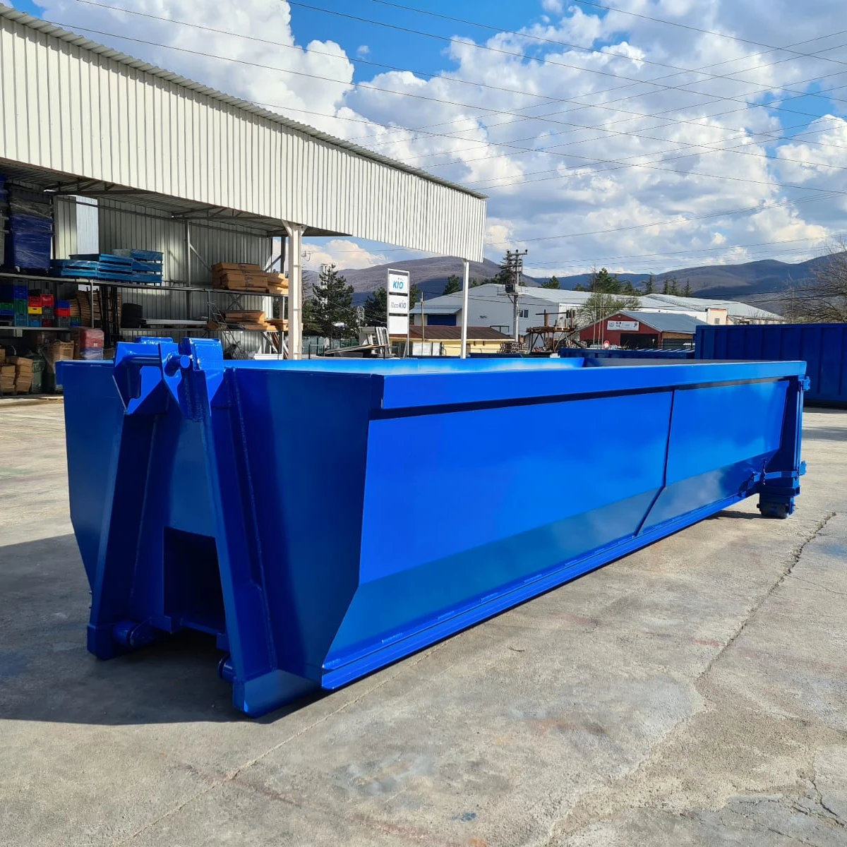 
20 yard Tube Roll Container 