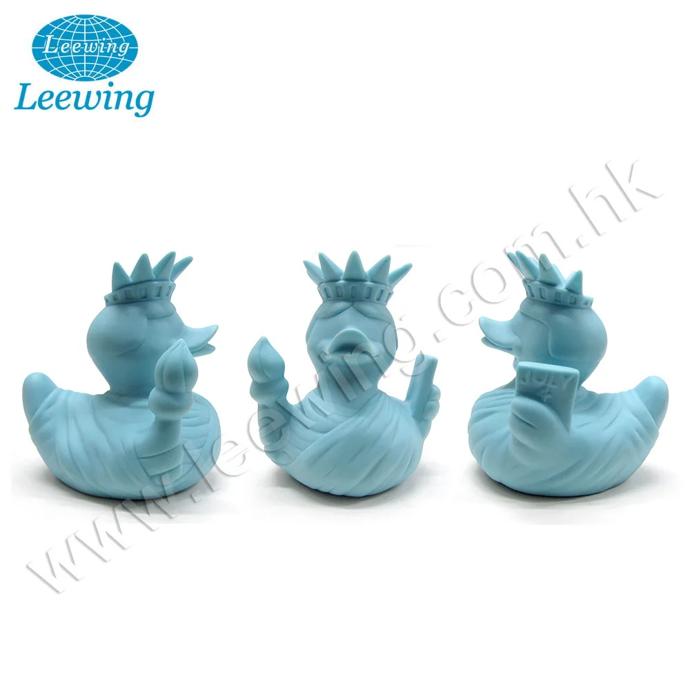 Hot New Unique Country Souvenir Promo Gift  Logo Printed Plastic PVC Vinyl Customized Russia Mascot Russian Doll Rubber Duck