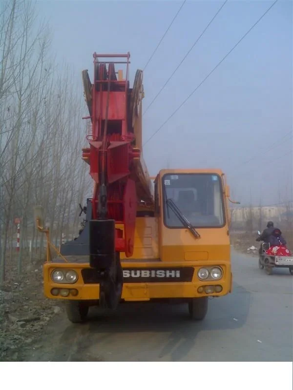 Fancy series Used KATO NK300E NK400E NK500E NK1200E truck crane 30ton 35ton 45ton cranes for sale