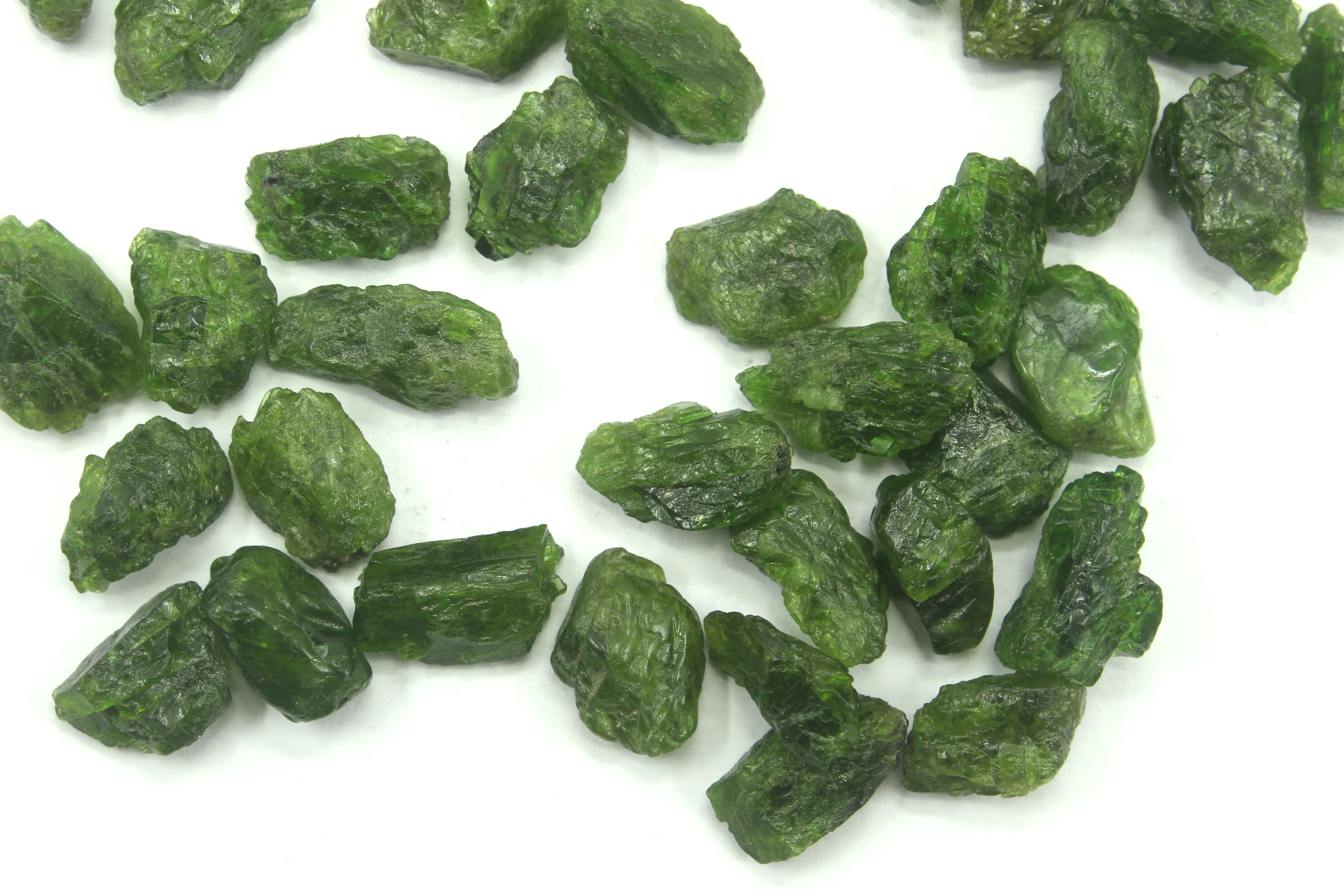 10 Pieces Genuine Quality Natural Green Tourmaline Rough Gemstone Wholesale Natural Jewelry Making Stone Wholesale