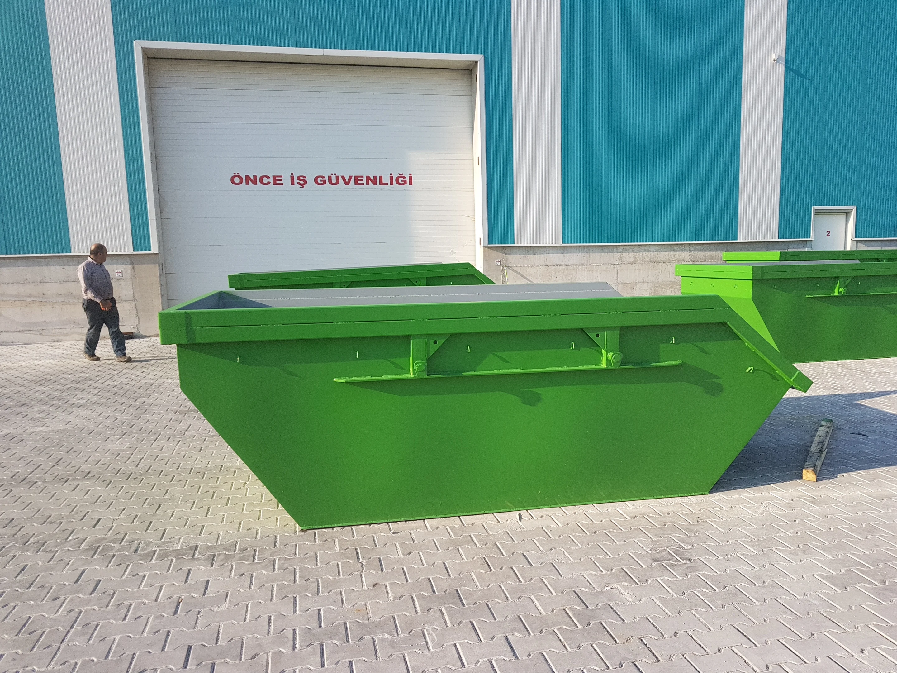  Контейнер для мусора