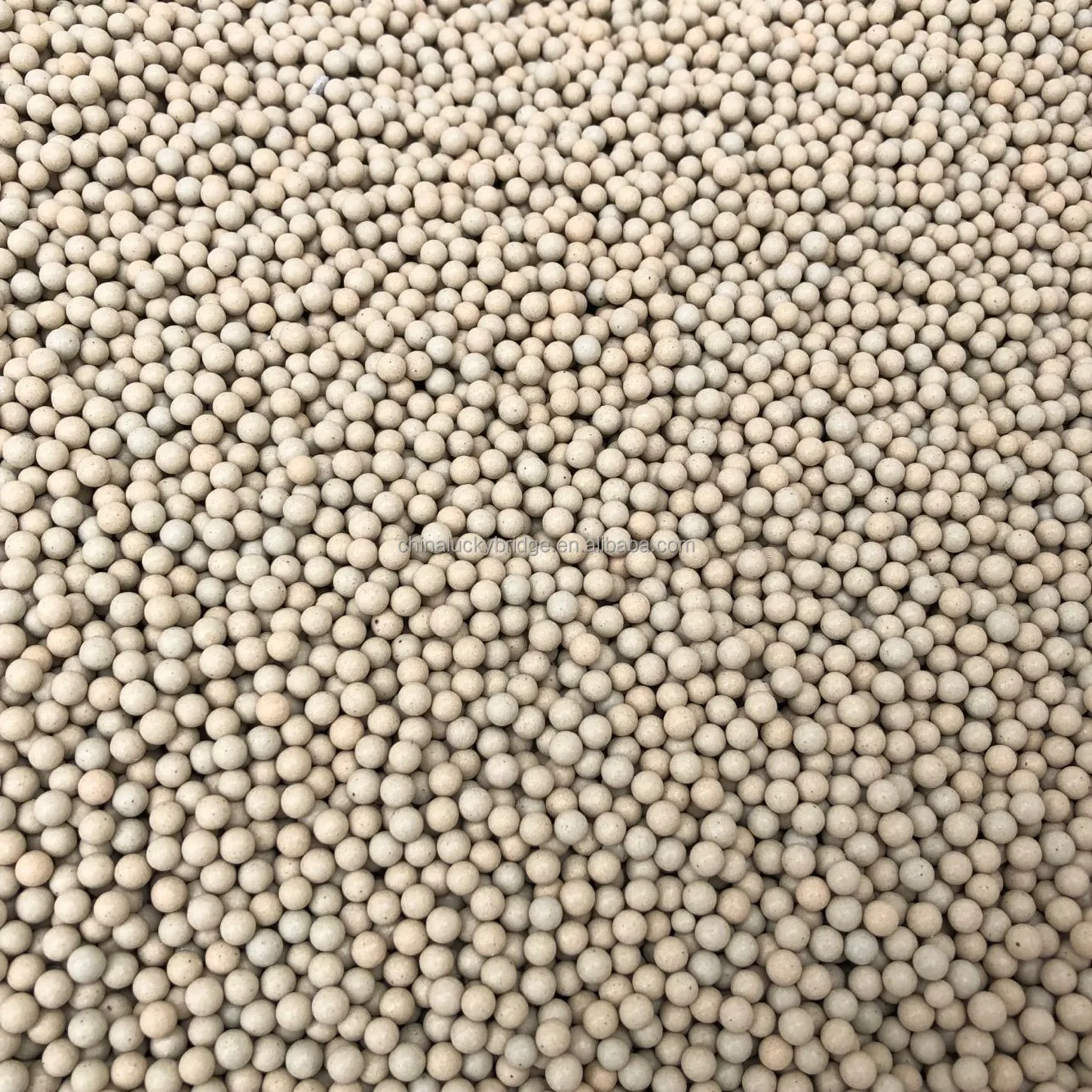 USA UK Cheap Ceramic Plastic Tumbling Media Metal Deburring Polishing