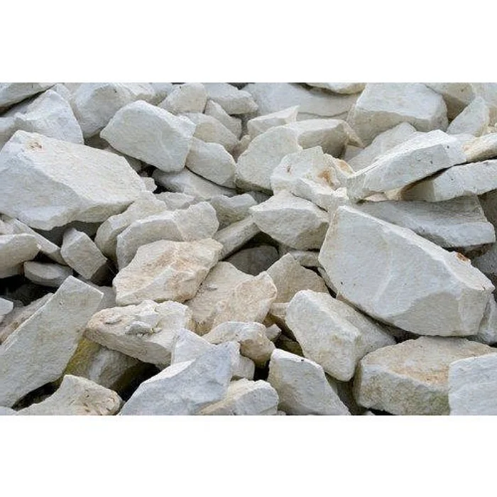 Natural Yellow Limestone Exterior Castle Stone Wall Stone Decoration Made In Vietnam Cheap 2022