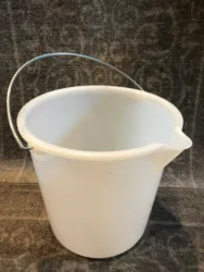 Cleaning Heavy Duty Thick Wall Construction Bucket Sealable Lid For Anti Spill & Handle