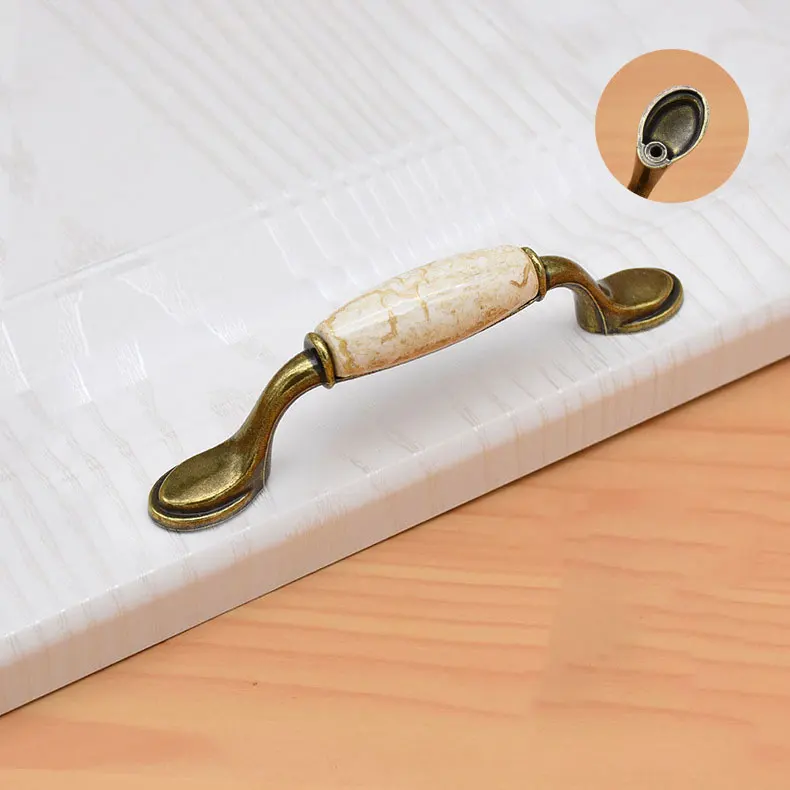 Antique Style European High Quality Black Designer Luxury Brand Bedroom Furniture Gold Cabinet Knobs Drawer Handles