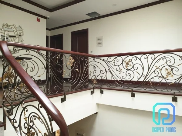 Vietnamese Factory Of Luxurious Indoor Stair Railing Designs, Luxury Stair Railing, Wrought Iron Railing Stairs