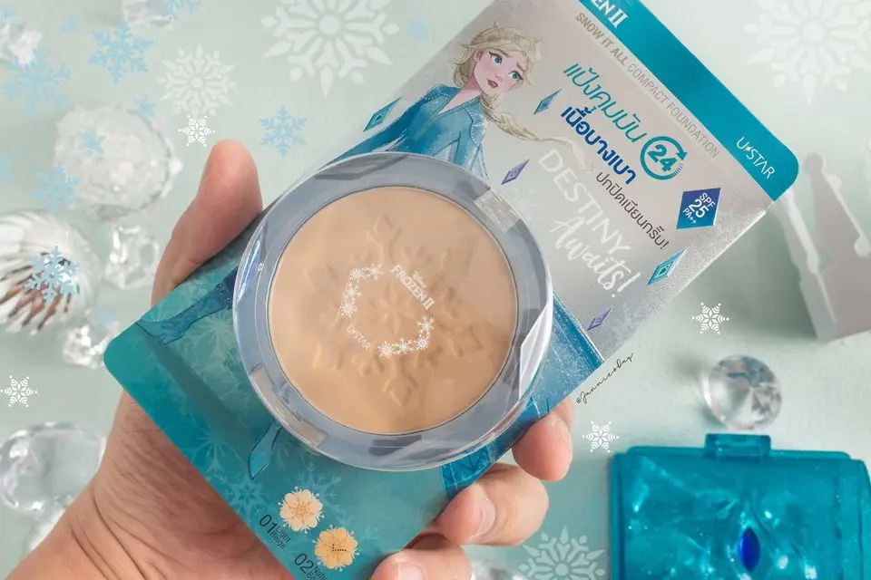 
Snow It All Compact Foundation SPF 25 PA ++ #01 Light Beige Light-Diffusing Powder 