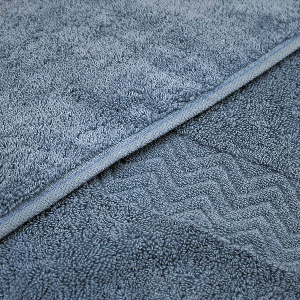 Hot Selling Customized solid color cheap price OEM service Bath Towel Factory Rate Hand Towels For Personal Use