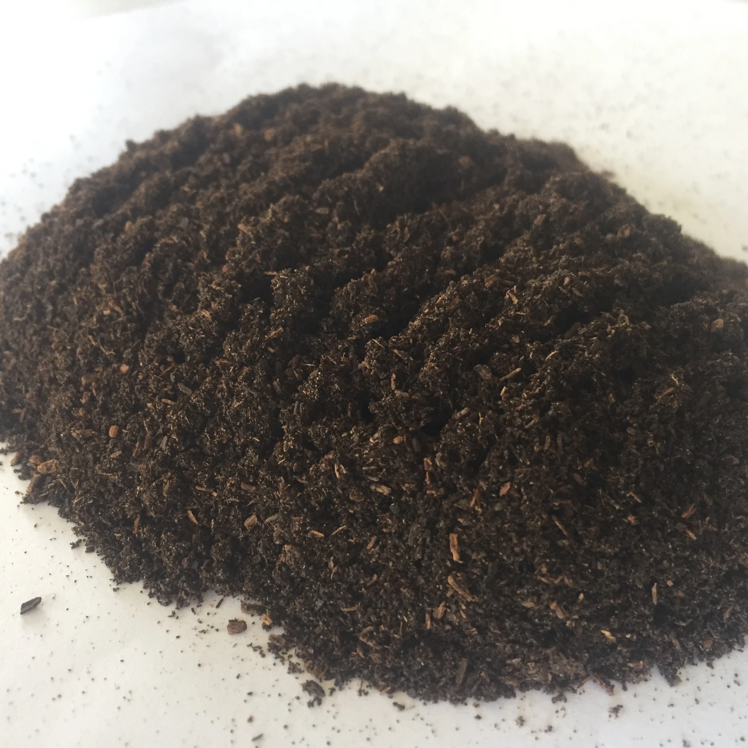 RENDAH TAHITENSIS GRADE CUTS GROUND VANILLA POWDER 100% Natural Hot Selling Indonesian Best Bourbon Quality with Price