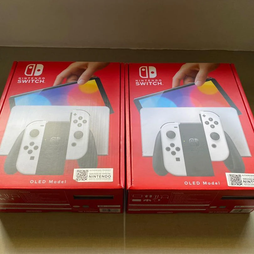 NINTENDO Switch OLED - White