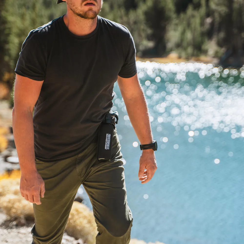 Спрей FRONTIERSMAN 9 2 унции медведя с Кобурой на ремне диапазон 35 футов содержит 2% основных капсаициноидов безопаснее для вас