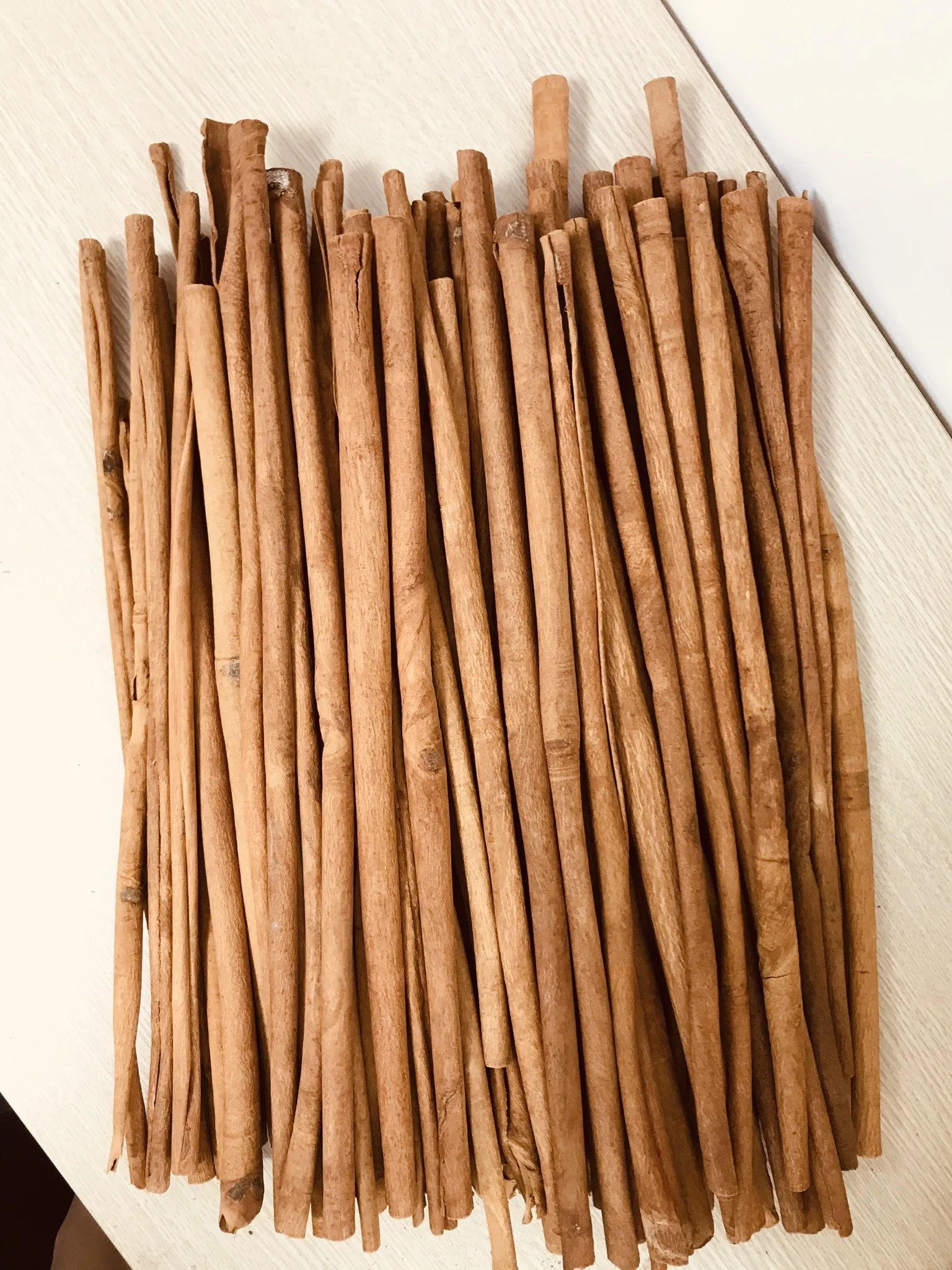 TOP SALE STICK CINNAMON / CINAMON / CASSIA PREMIUM QUALITY FROM VIETNAM