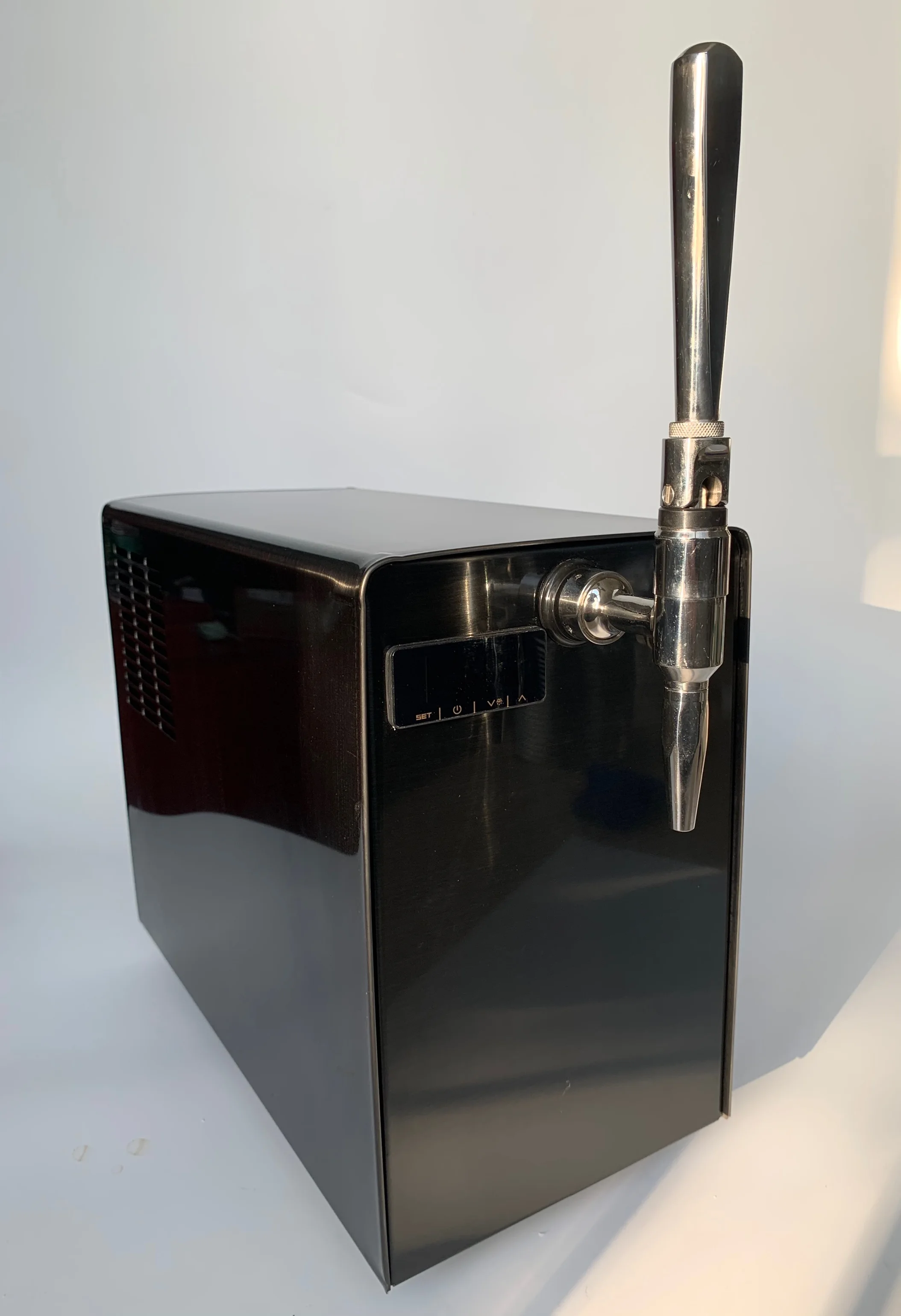 Nitro Cold Brew Coffee Maker