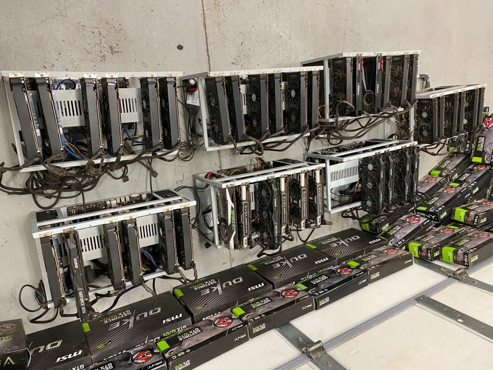 
High Quality 8 Eth mining rigs, One Server 1 5 plus gh/s, 50 n vidia 107s 