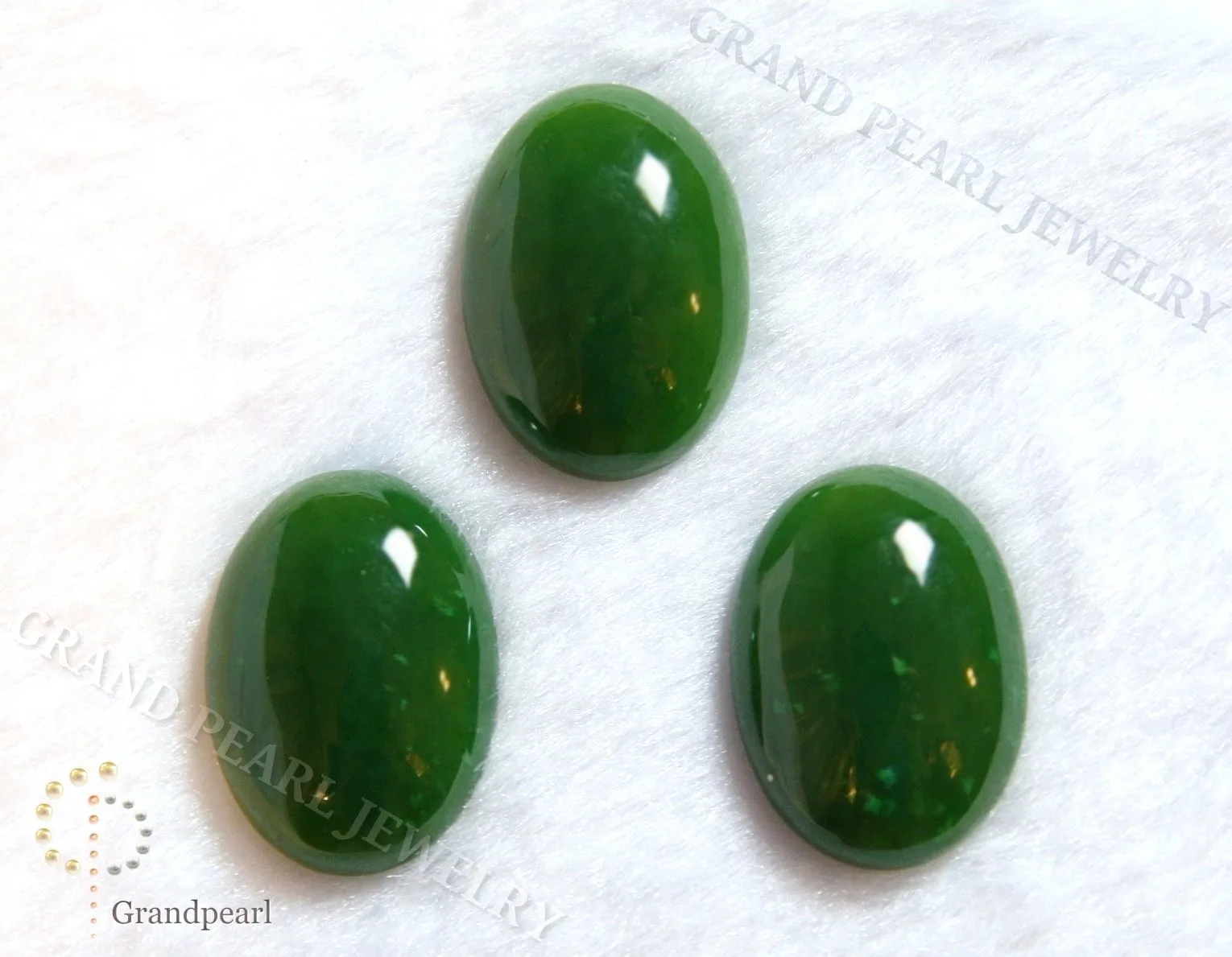 10x14mm_Oval Cabochons - Genuine Canadian Nephrite Jade