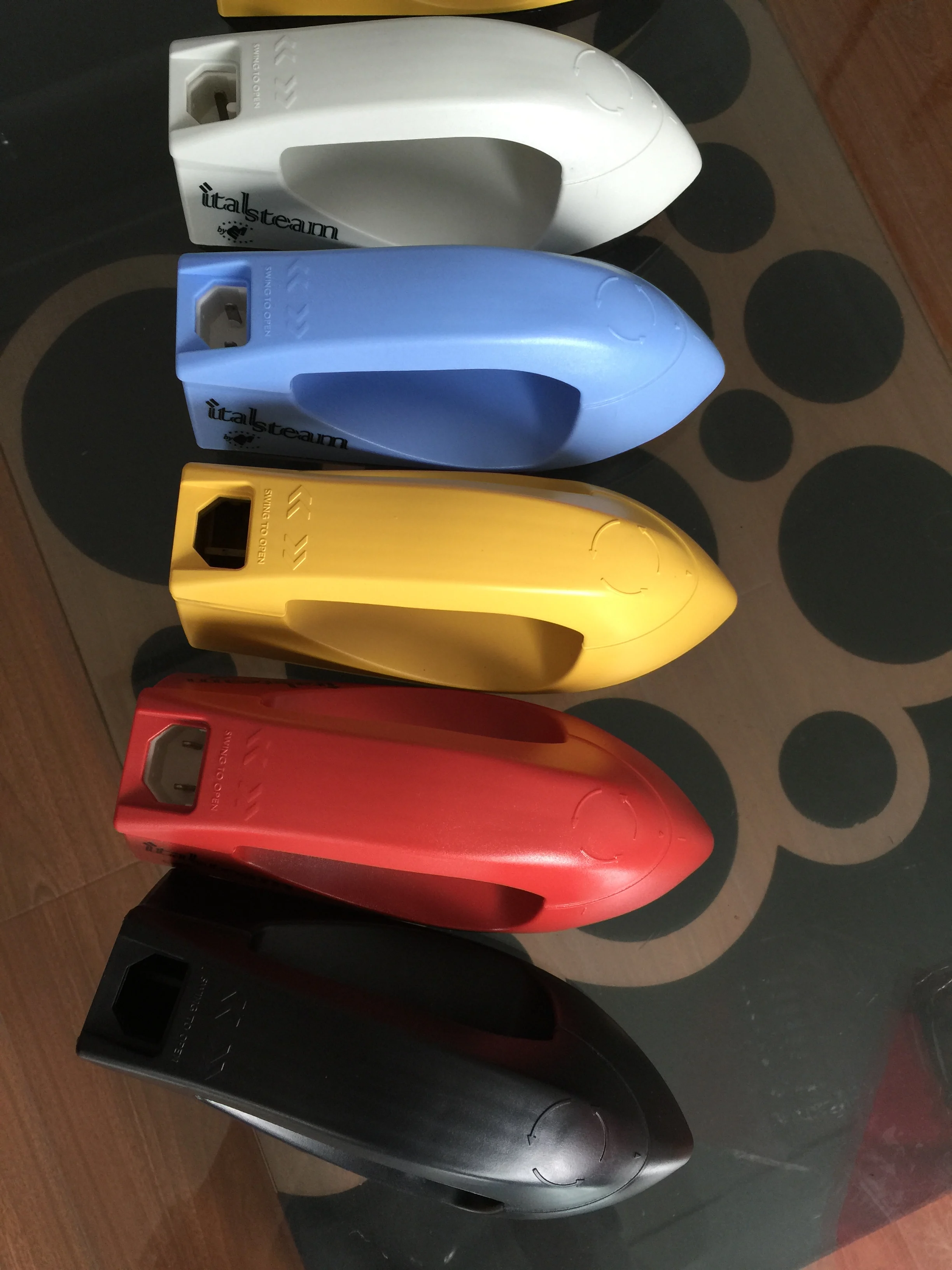 Mini Size Cheap Price Electric Steam Iron