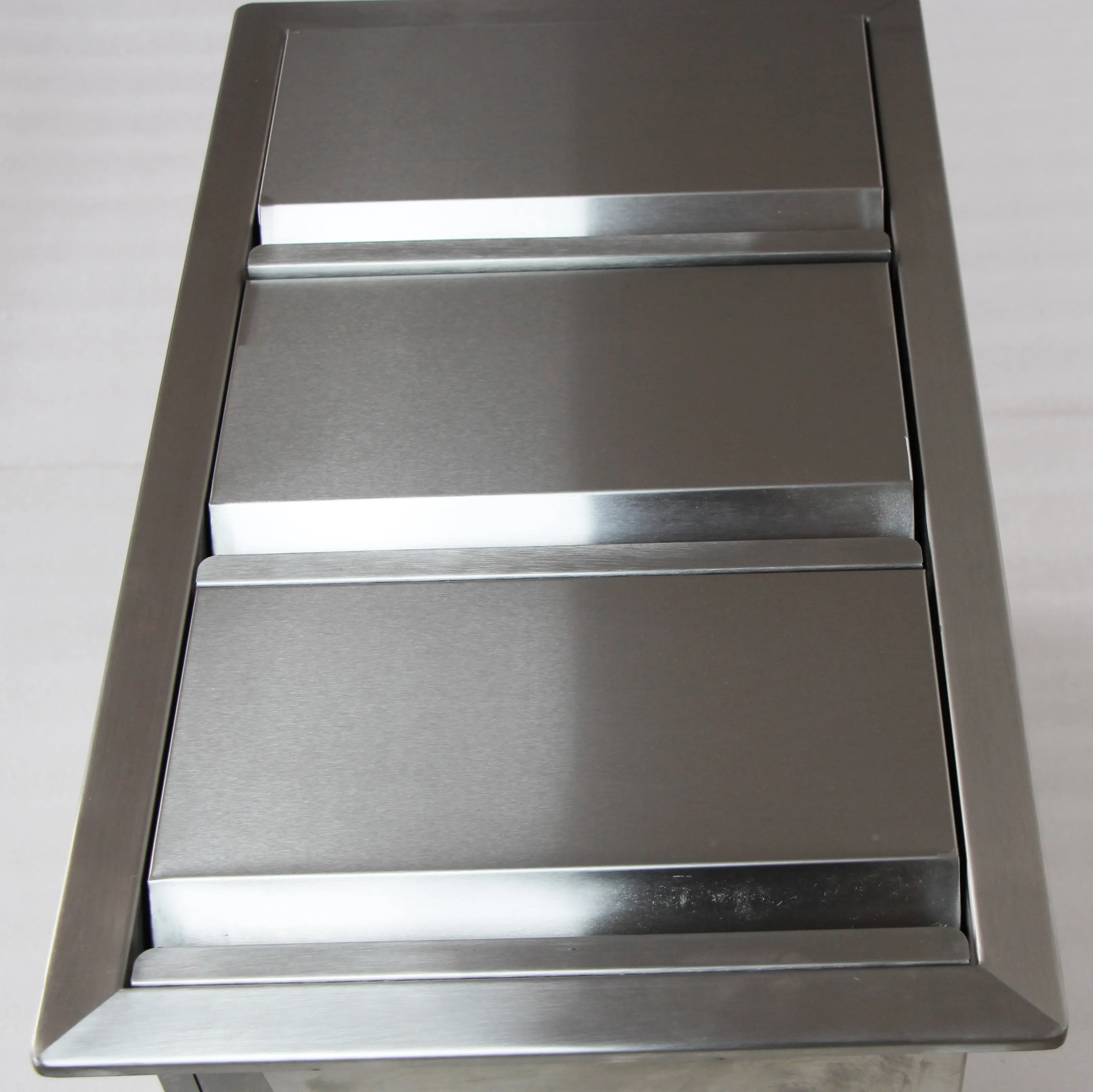 Outdoor Kitchen / Bbq Island Stainless Steel Triple Storage Drawers