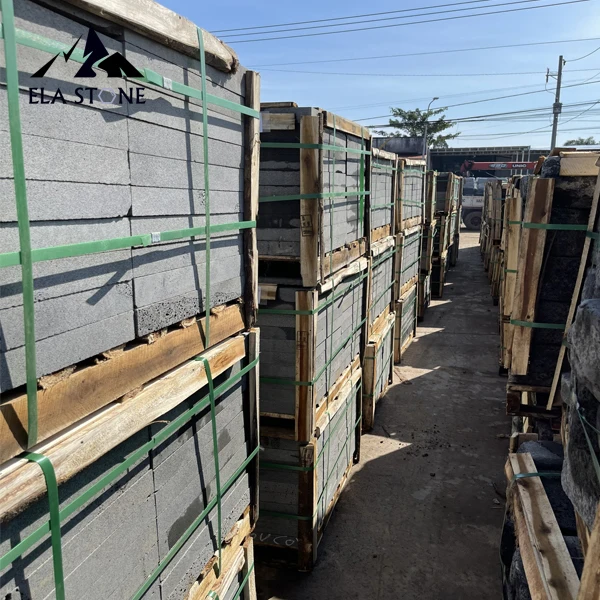 Базальтовый Камень черный натуральный вьетнамский оптом камень разрезанный по размеру упаковка поверхности