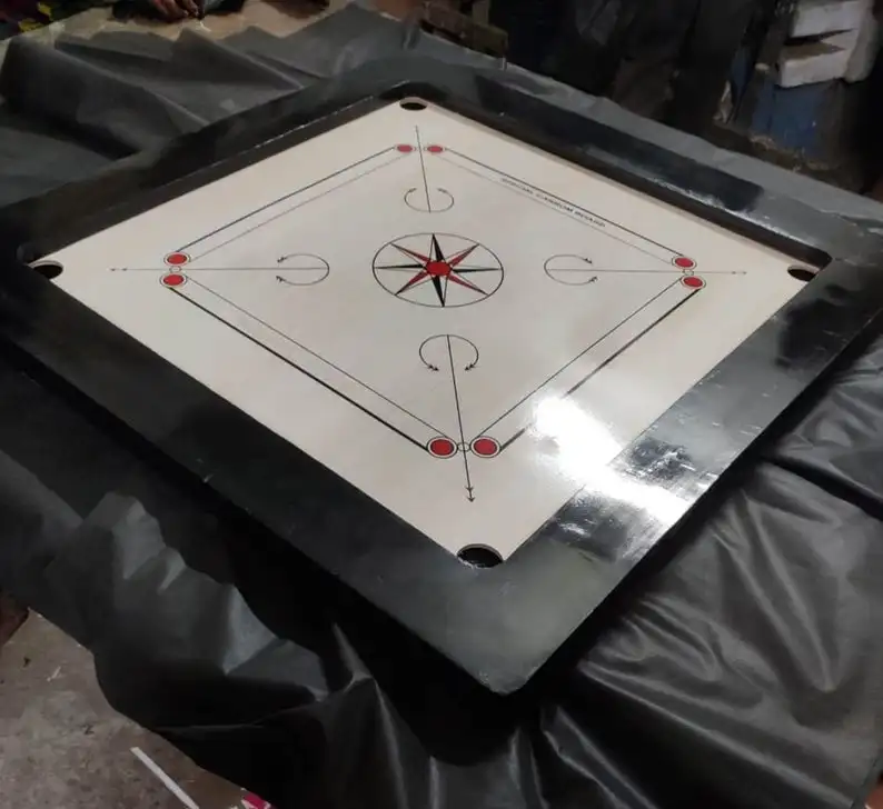 
carrom board wooden 