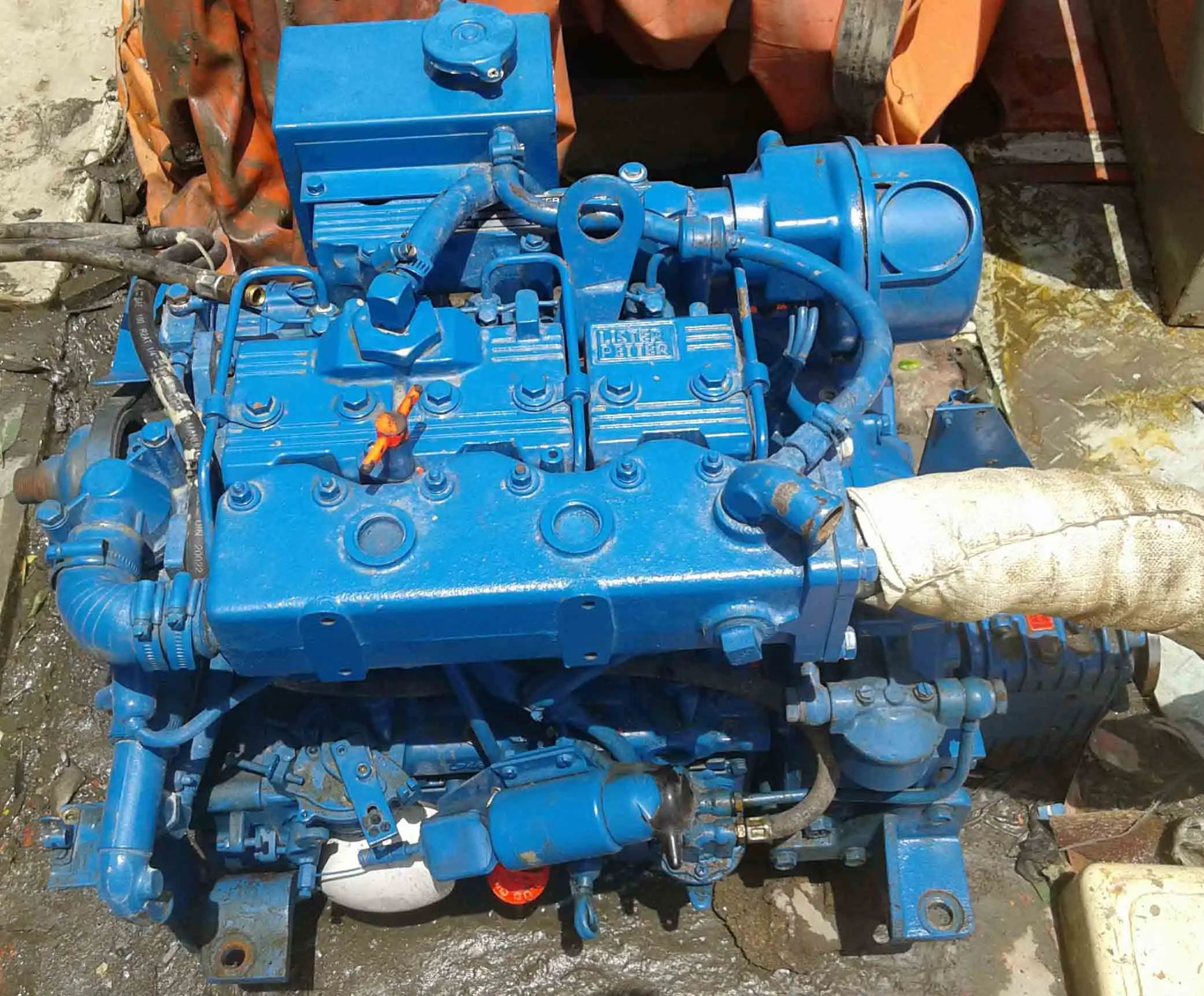 3 Cylinder Fresh water cooling Made in England inboard marine diesel 30hp electric starting Lister Petter LPW3 engine for sale