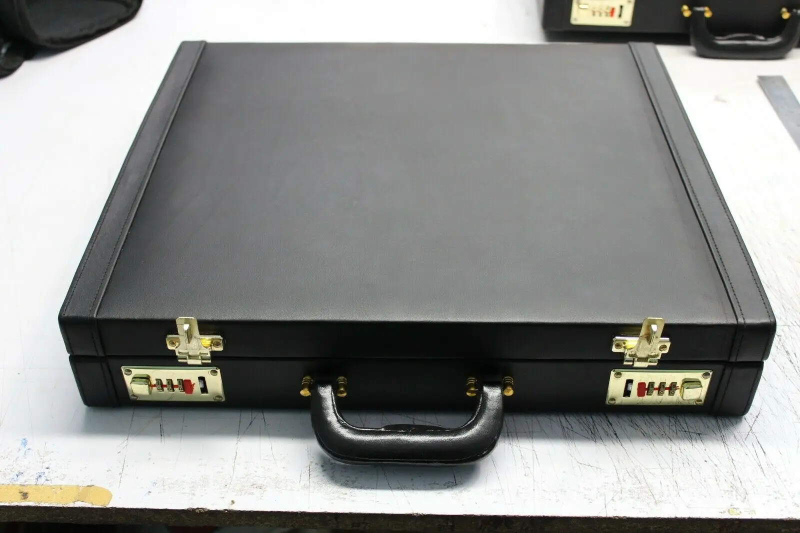 masonic regalia mm/wm mason apron hard case/briefcase genuine leather