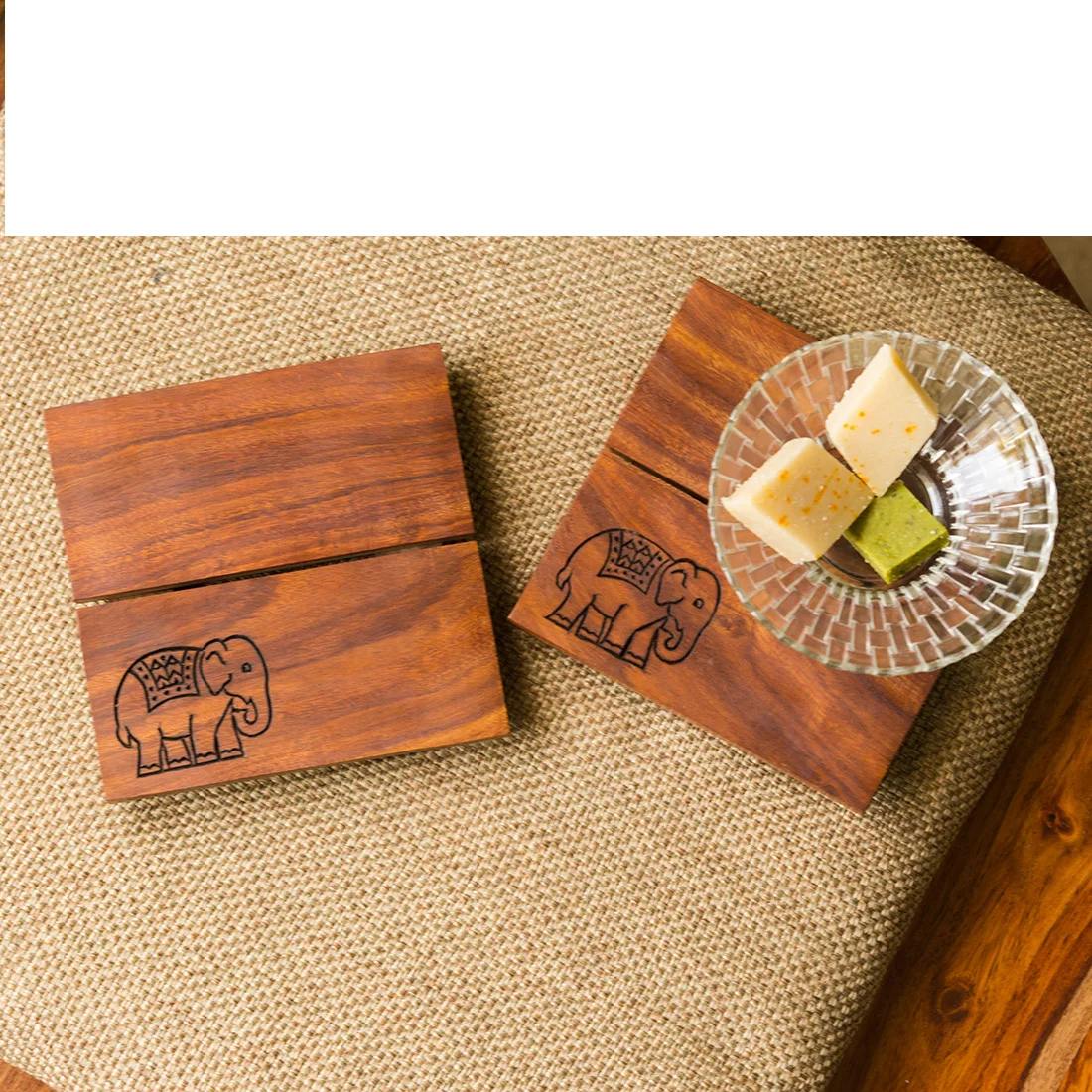  Дизайнерские квадратные деревянные подставки для стола с ручной печатью дизайнерские работы окрашенной и полированной отделкой