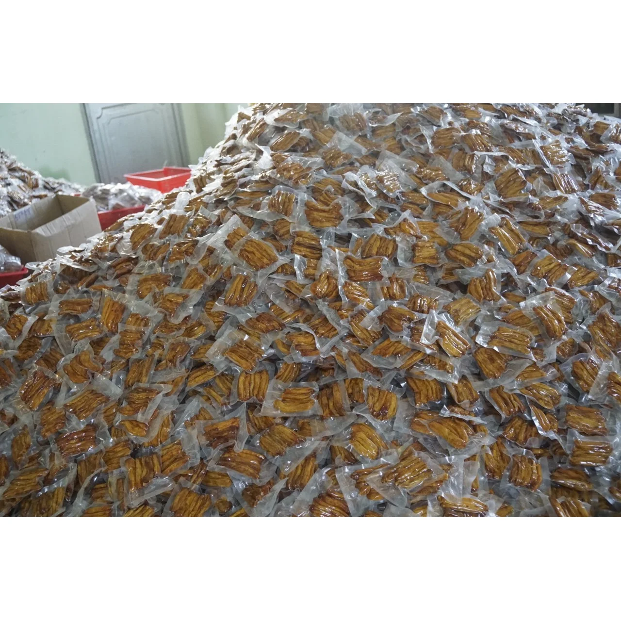 100% Organic Yellow Organic Newest Style Type Fruit Sweet Packaging Air Color Sweet Dried Banana With Vacuum Pack From Vietnam