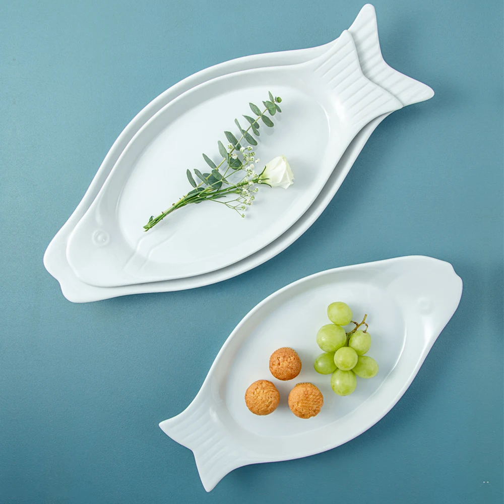 OEM Unique Fish Shape Ceramic Plate  with various sizes and customized logo wholesale for Hotel and Restaurants