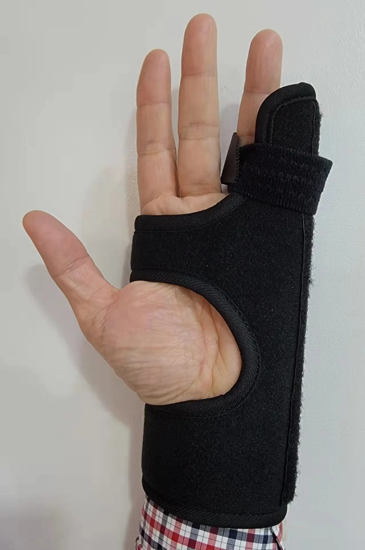 Easy to Use Medical Reusable Metacarpal Boxer Splint 4th 5th Fingers Support and Brace for hand injuries fracture