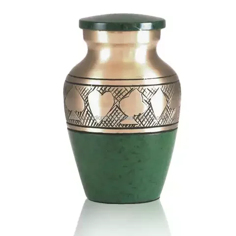 Beautiful Design Green Engraved Tasty Memorial Metal Brass/Aluminum Adults Human Funeral Ashes Cremation urns