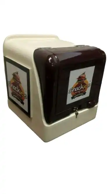 2023 New Large Fibreglass Fiber Glass Pizza Led Light Insulated Takeaway Tail Food Delivery Box For Motorcycle Motor Scooter