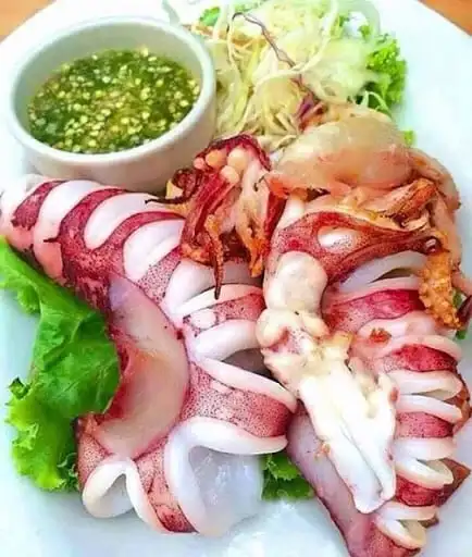 Best Price Fresh and Natural Frozen Seafood 500gr in PE bag Squid With OCOP Certification Fom Vietnam