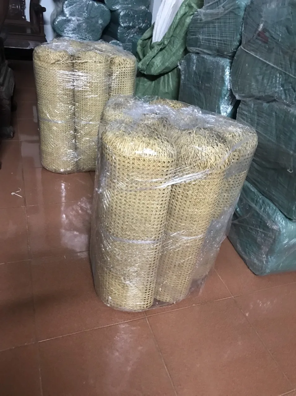 Top quality Natural rattan cane webbing made peel sheet rattan webbing roll