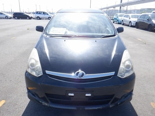 Used toyota wish mini van car with delicate and beautiful design