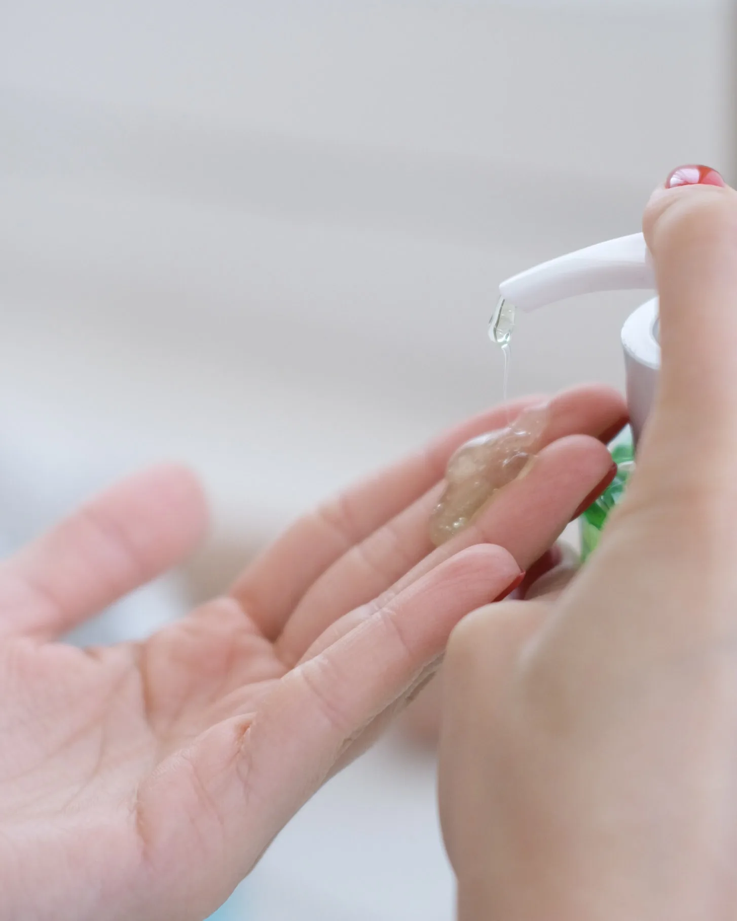 Очищающее мыло для лица-экстракт зеленого чая лосьон взрослых женщин быстрая доставка 3 раза в неделю обычный размер 210 мл