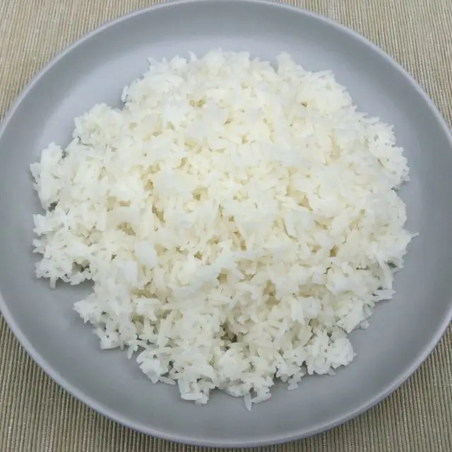 Хорошо отшлифованный и полированный жасминовый рис 85 с уютным приятным вкусом