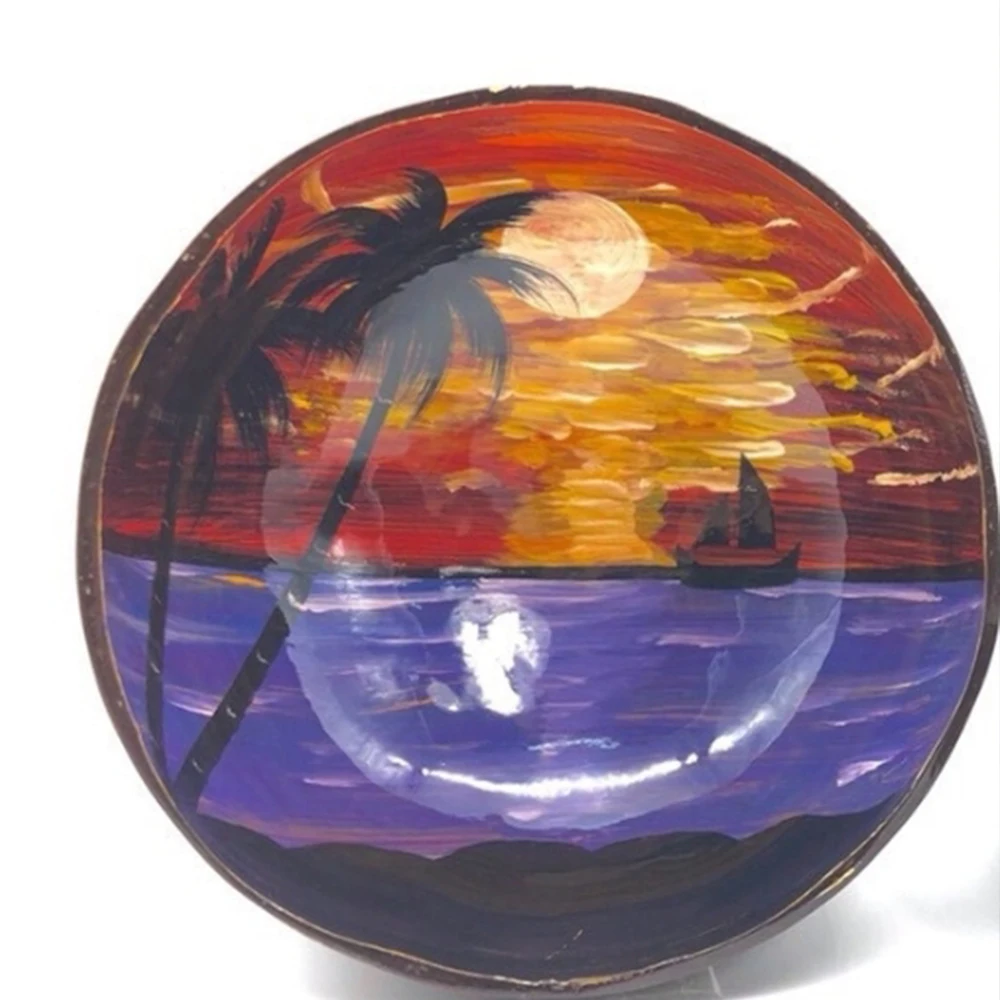 Lacquer coconut shell bowl