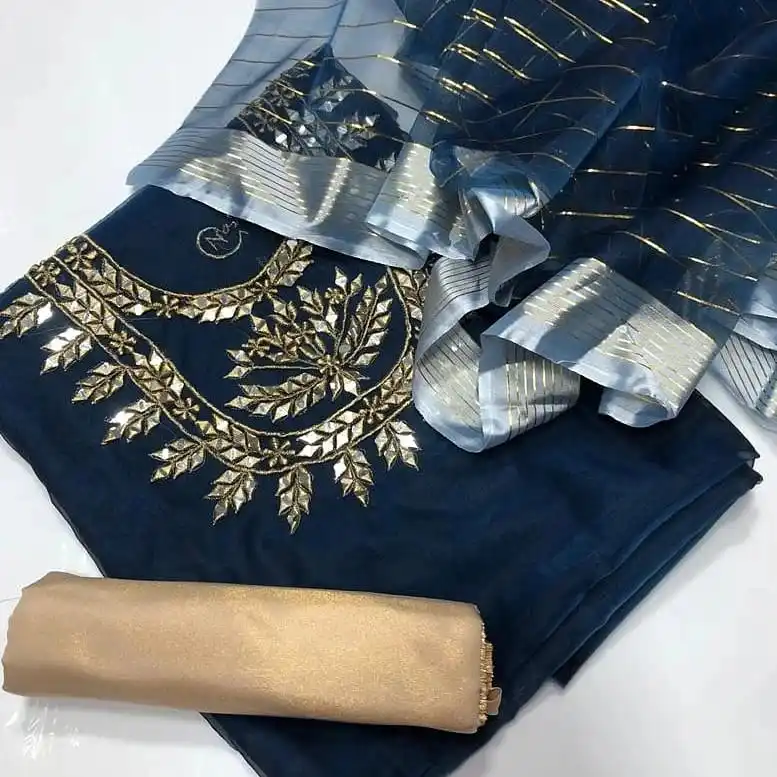 Вышитый традиционный шальвар камиз с зеркальной работой