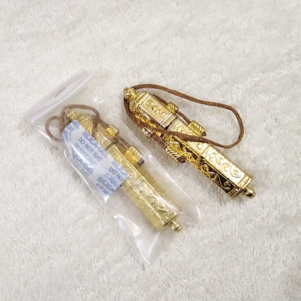 Кожаный чехол средневековой иглы Needlecase
