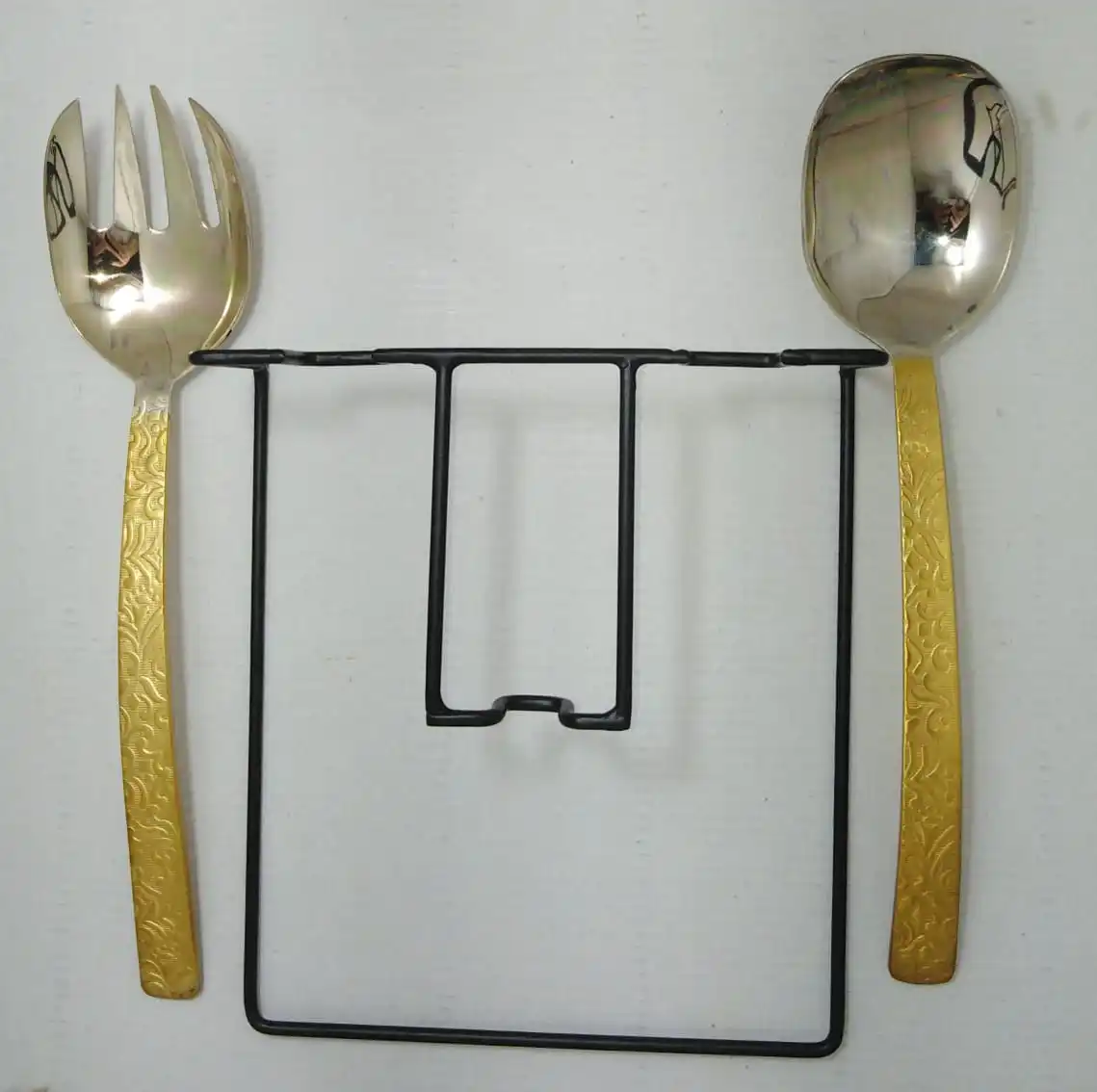 
stainless steel cutlery with golden handle for kitchen and table top. 