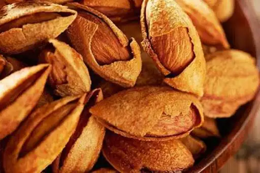  Конкурентоспособная цена миндальные орехи ядра с аромат масла и закуска семян миндаля сухие из Вьетнама