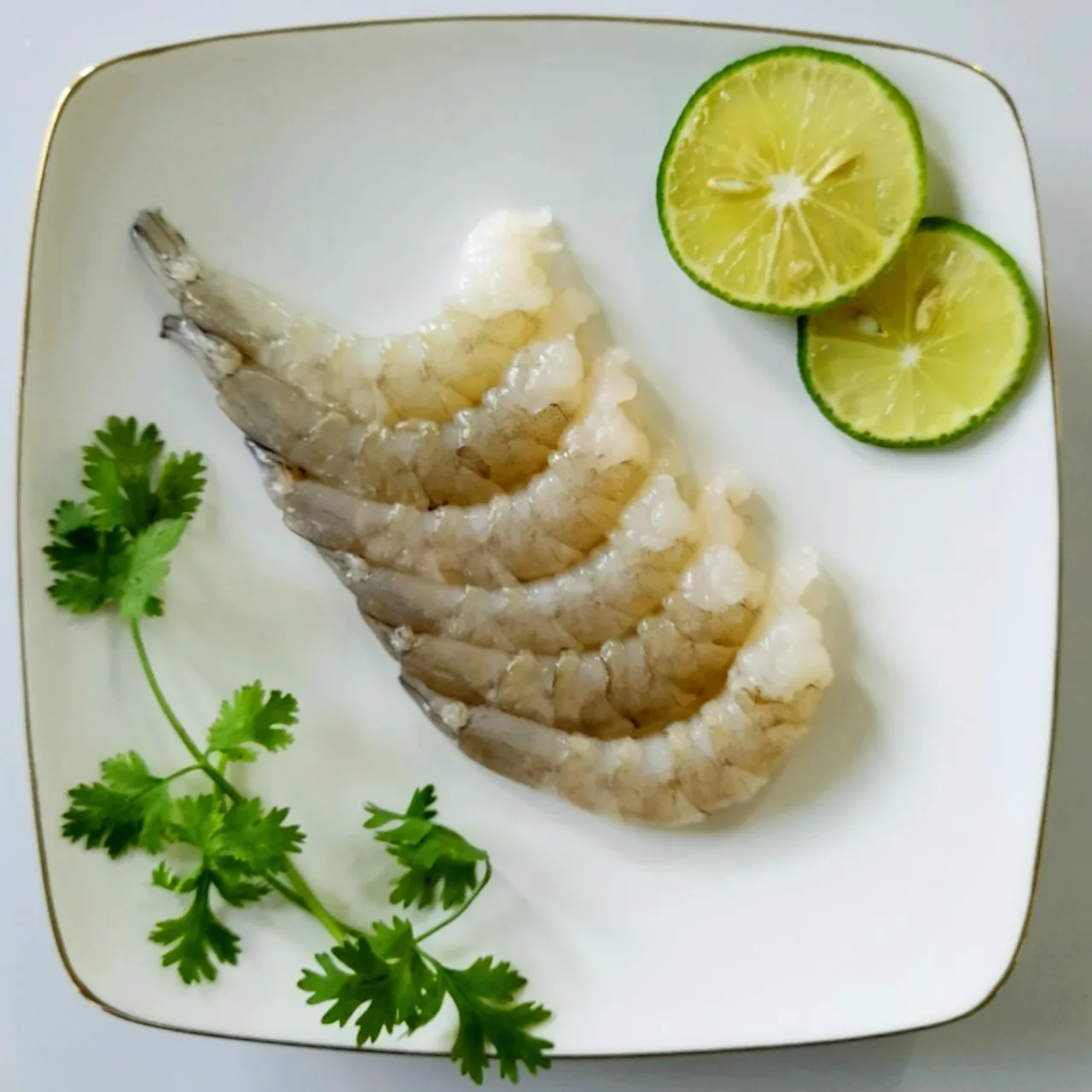 Good Price Vietnam Supplier FrozenVannamei Shrimp HOSO  for Wholesale