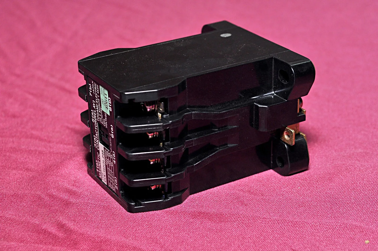 Магнитный контактор Clk 15h31-p4b Daikin