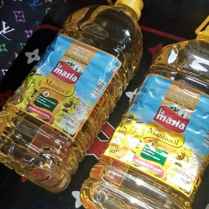 PRICE HIGH QUALITY REFINED CANOLA OIL / RAPESEED OIL