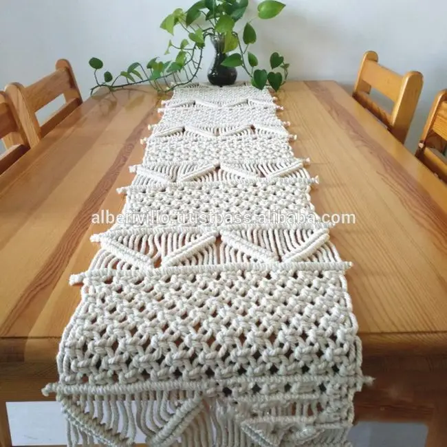 Wholesale pure handmade  table runner macrame with tassel fringe decor