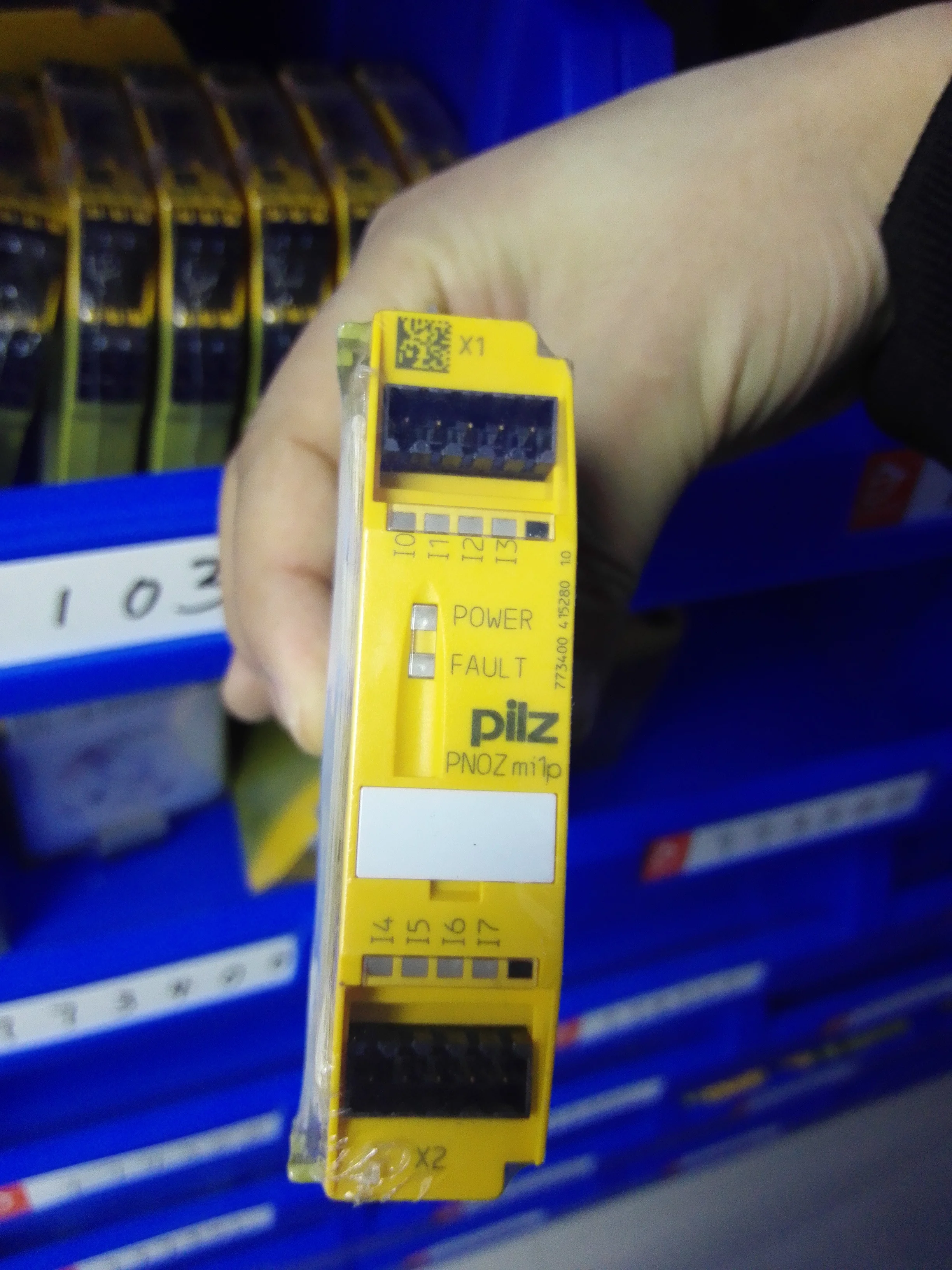 Новый и оригинальный предохранительный переключатель pilz 570212 PSEN me1M /