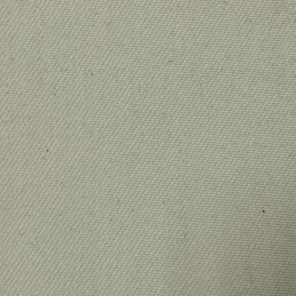 В наличии много трикотажных тканей 67% хлопок 25% нейлон 8% спандекс Светло-серая саржевая ткань для одежды