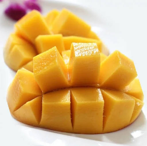 Wholesale 100% Natural Fruit IQF Frozen Mango IQF Frozen Fresh Mango Diced or Halves in Frozen Fruits