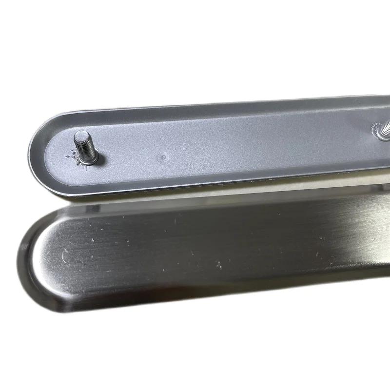 Гладкая тактильная полоса из нержавеющей стали материал для украшения тротуара аэропорта школы метро SS316 или SS304